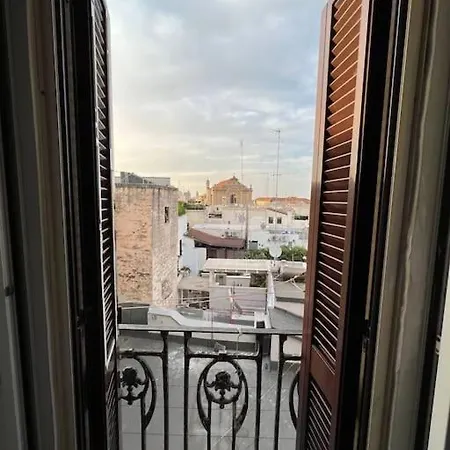 A Flat With A View In The Heart Of The Old Town Apartment Bari Exterior photo